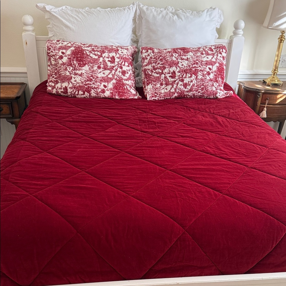 Pottery Barn Red Velvet Comforter